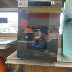 Avanti mini wine cooler