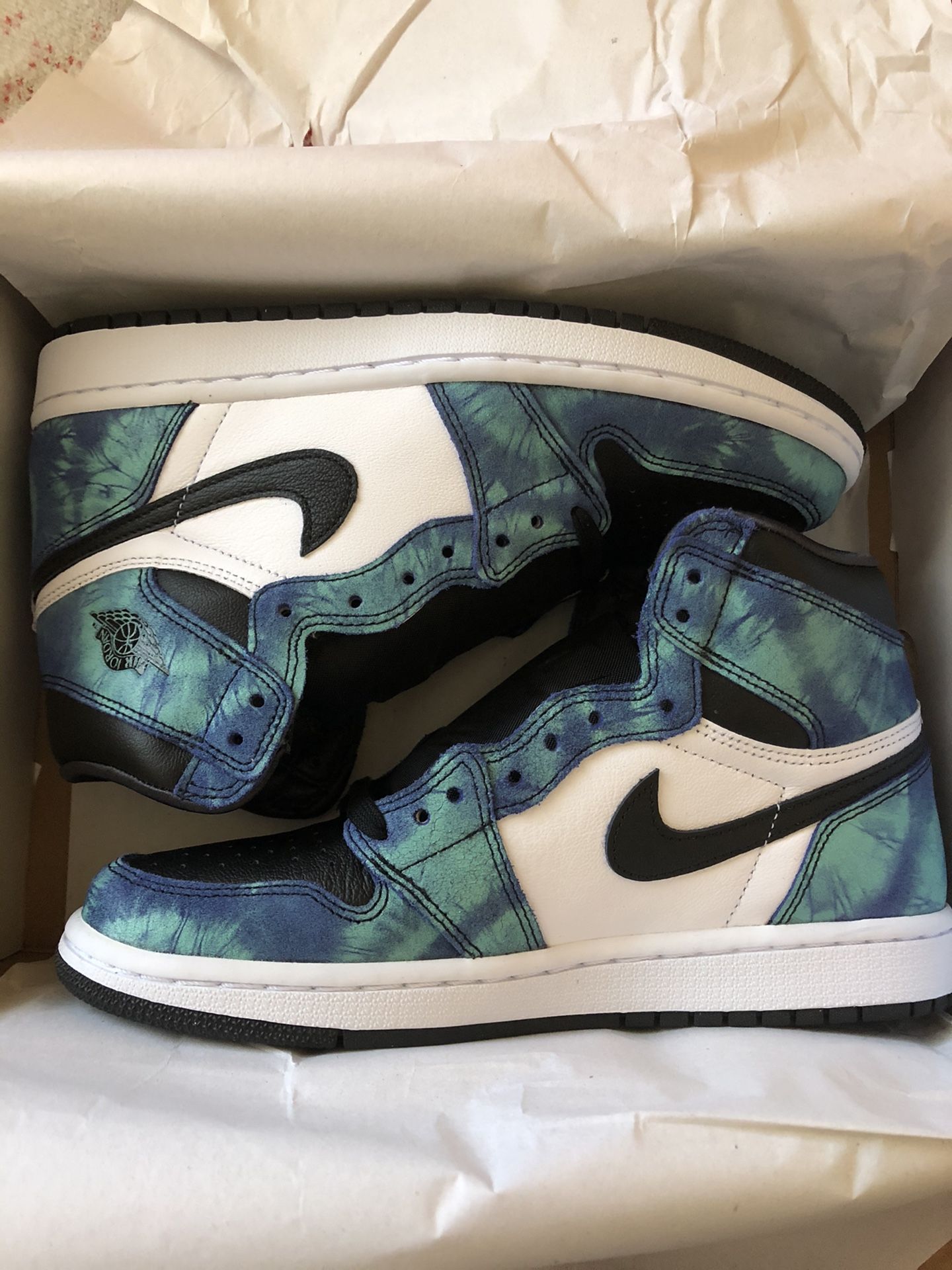 Air Jordan 1 High OG tie dye size 8 women ( 6.5 men)