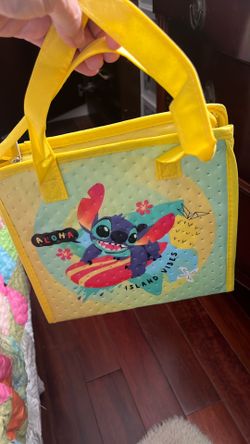 Oxxo Disney stitch Mini Insulated cooler bag Yellow (Mexico Exclusove)