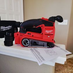 Milwaukee M18 FUEL 18-Volt Lithium-Ion Cordless Belt Sander (Tool-Only-used Like New 👍