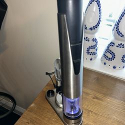 Electric Wine Corkscrew Opener with Charging Base – Stainless Steel