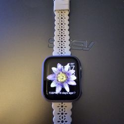 Apple Watch 8 Series 41mm Gps Asking 499.99 New