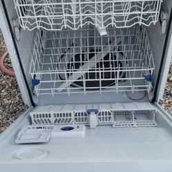 Dishwasher 