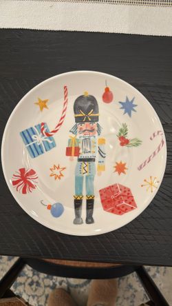 World market Nutcracker Dessert Plates