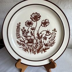 Vintage Design Four Stoneware “700 Indian Summer” Large Serving Plate