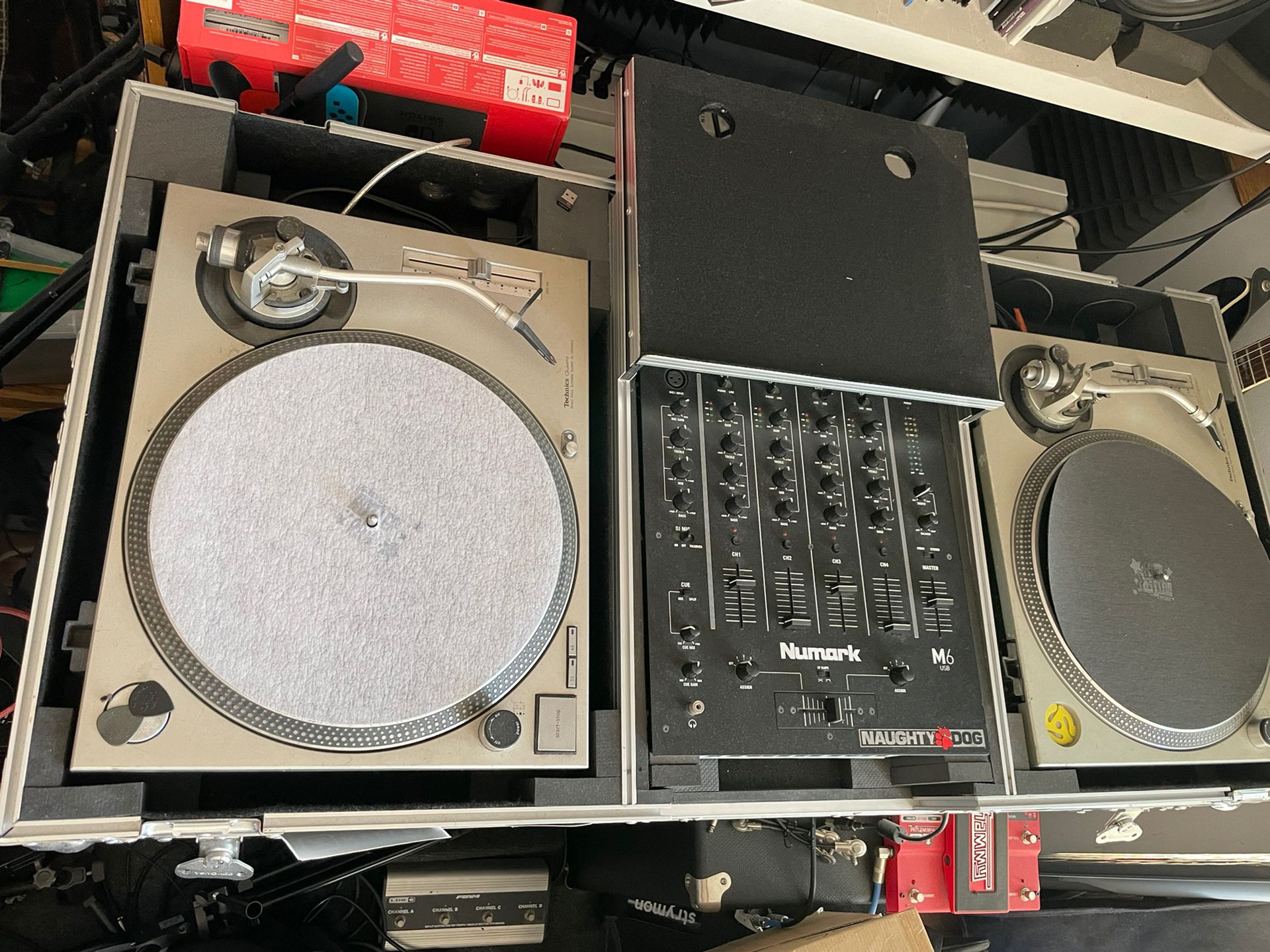 Technics SL 1200 Mk2 (pair)w/ Numark M6 mixer & Odyssey Coffin
