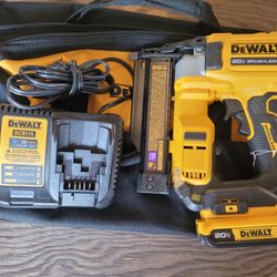 Dewalt 23g PIN NAILER KIT