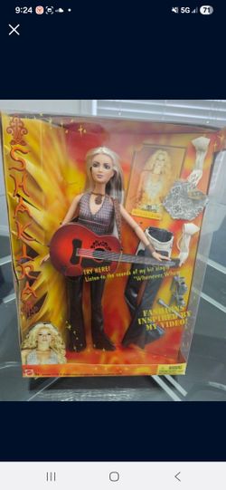 Shakira Collector Barbie