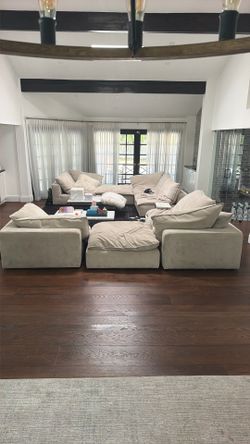 Cloud Couch 