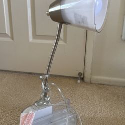 Lamp With Outlet + USB Port 