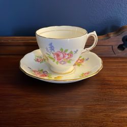 Royal Vale Teacup