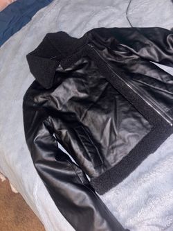 Hollister jacket black