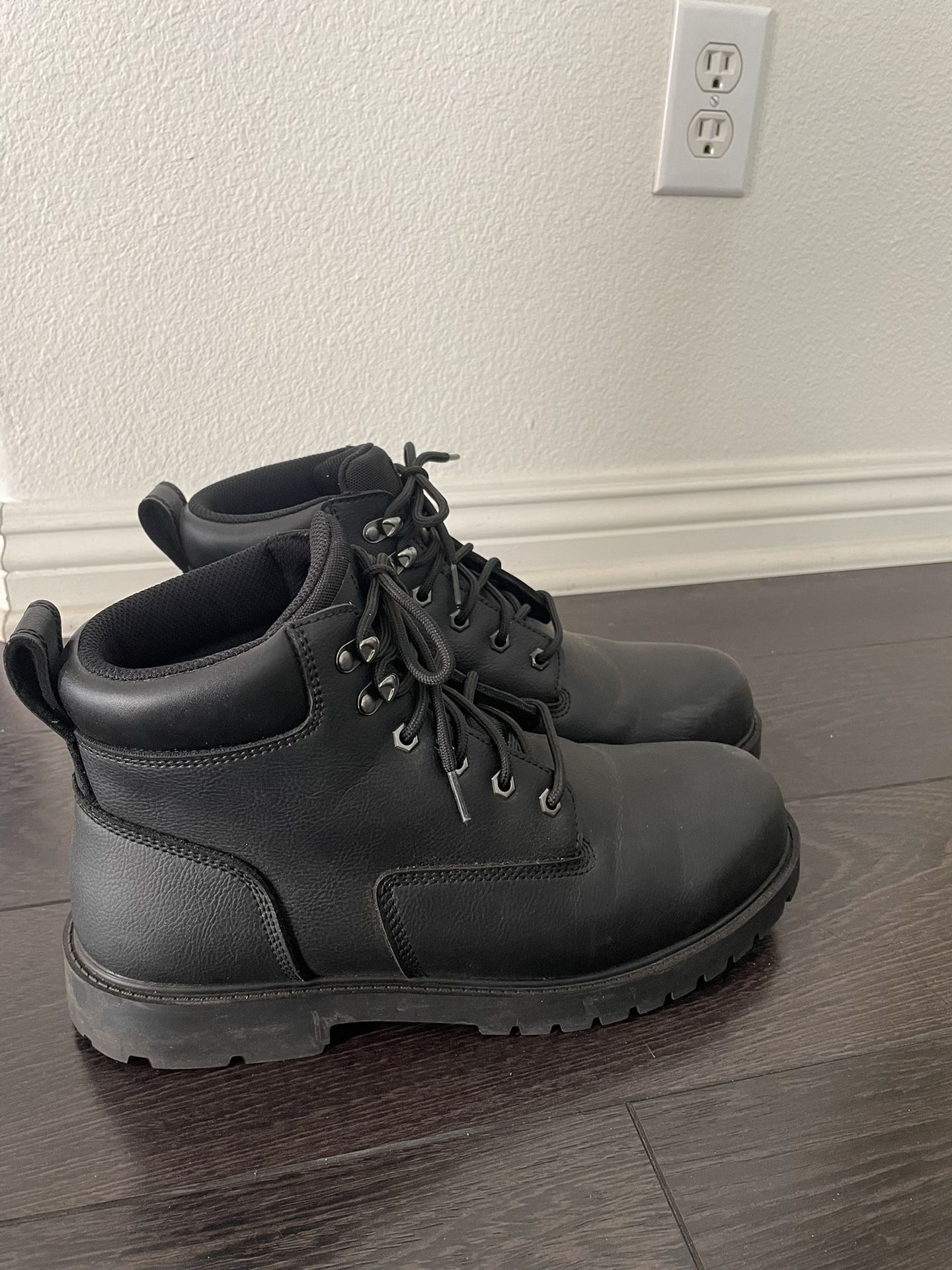 Men’s Size 12 Work Boots