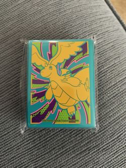 Pokémon Dragonite Trading Card Game Sleeves