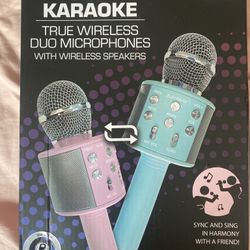 Fun Karaoke microphones for your cell phone! 