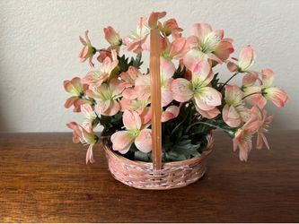 Small artificial plants