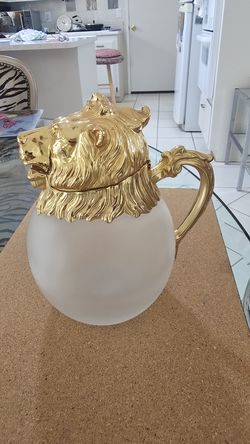 Frosted glass golden lion head pitcher
