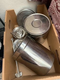 Stainless steels containers, dishes,