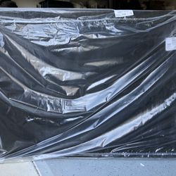 BRAND NEW Tempur Pedic Mattress Foundation (Full Size)