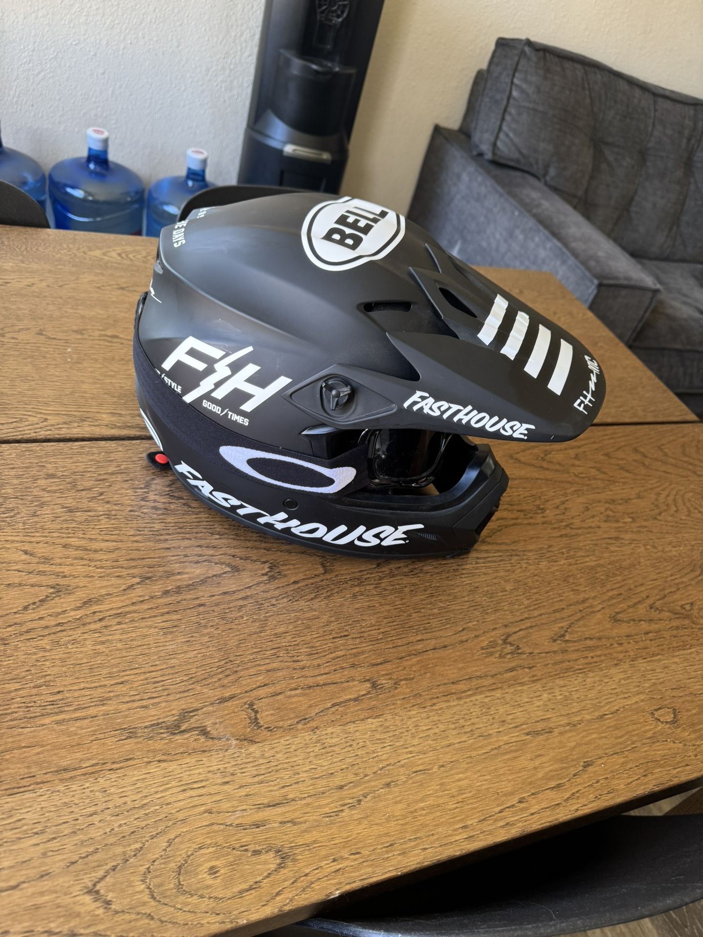 festher skull motorcycle helmet Hot Leathers HLD1006 Black Out Eagle DOT Approved Cap Half Bikers Gloss Black / XX-Large Season: F5 Dark Matter John Skinner Jig and Bounce Spinning Rods — Rod Model:DMSJB63MS 6 Buzzer Nymphs - Moisture Wicking Fabric Keeps
