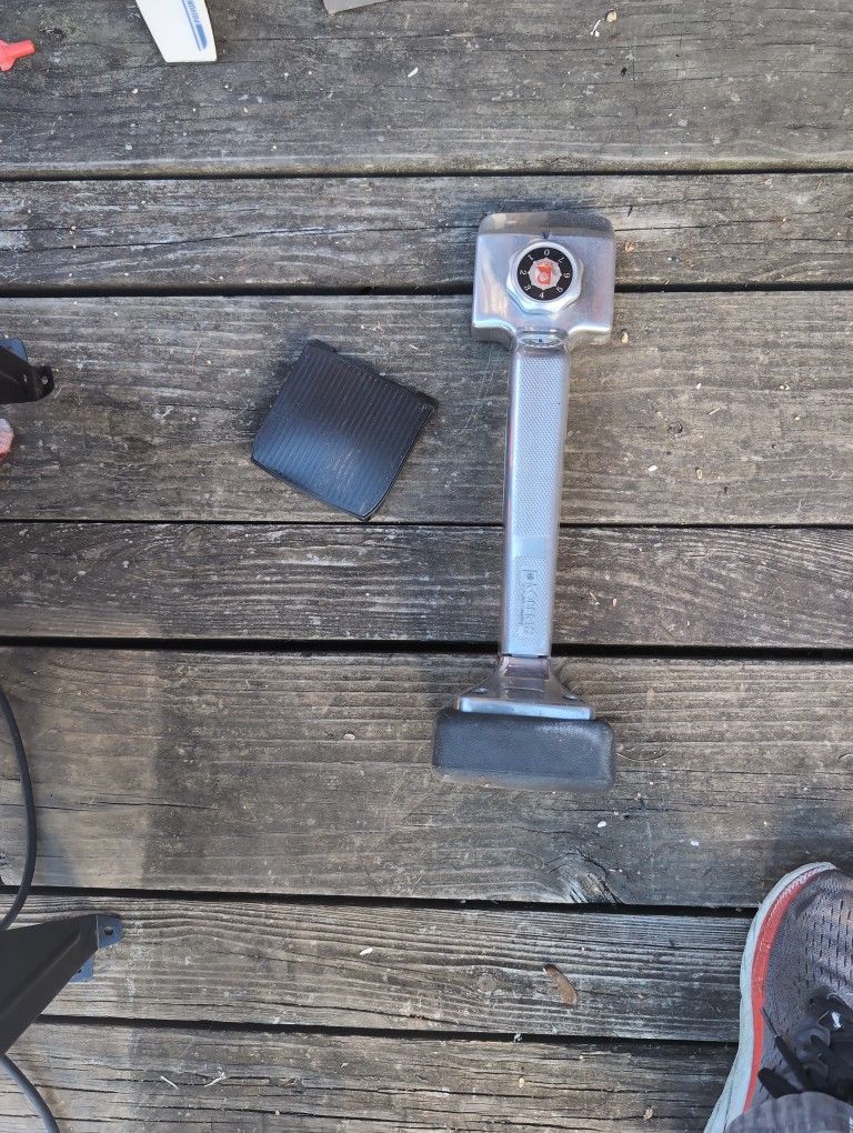 Carpet Kicker Robert's Brand