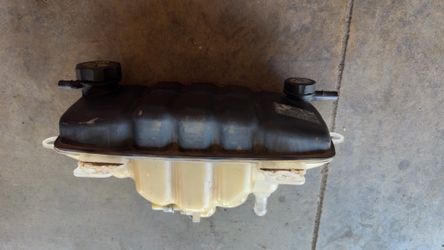 Reservoir tank