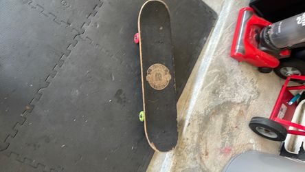 skateboard