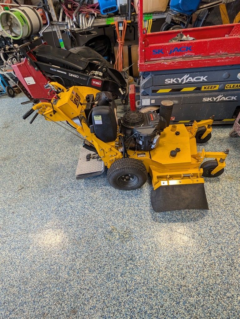 Wright Velke Stand Behind Commercial Mower