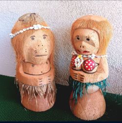 Hawaiian Carved Double Coconut Vintage Folk Art Tiki Bar Decor Large 14 in Hula Dolls (2) Nice!