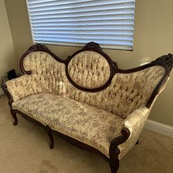 Antique Victorian couch 
