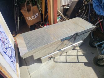 Weather Guard Crossover Tool Box