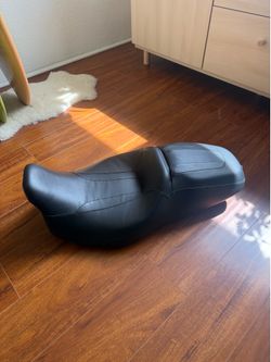 Harley-Davidson OEM Seat