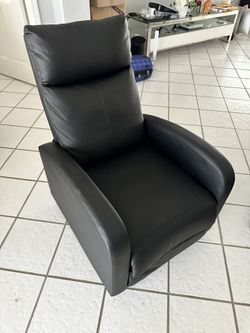 Reclining Couch Piece Like New