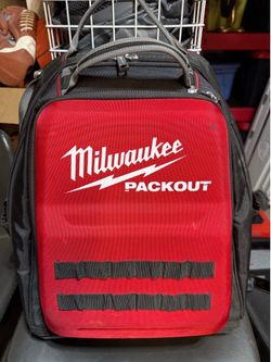 Milwaukee pack out backpack