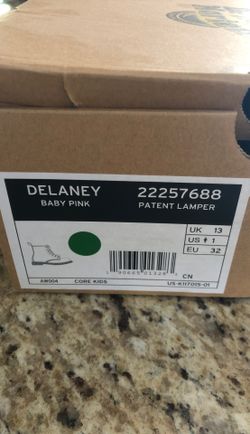 Dr. Martens Size 1 like New worn twice