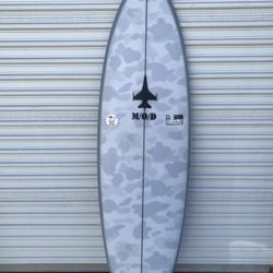 5’10 New  Twin Pin 2+1 32L