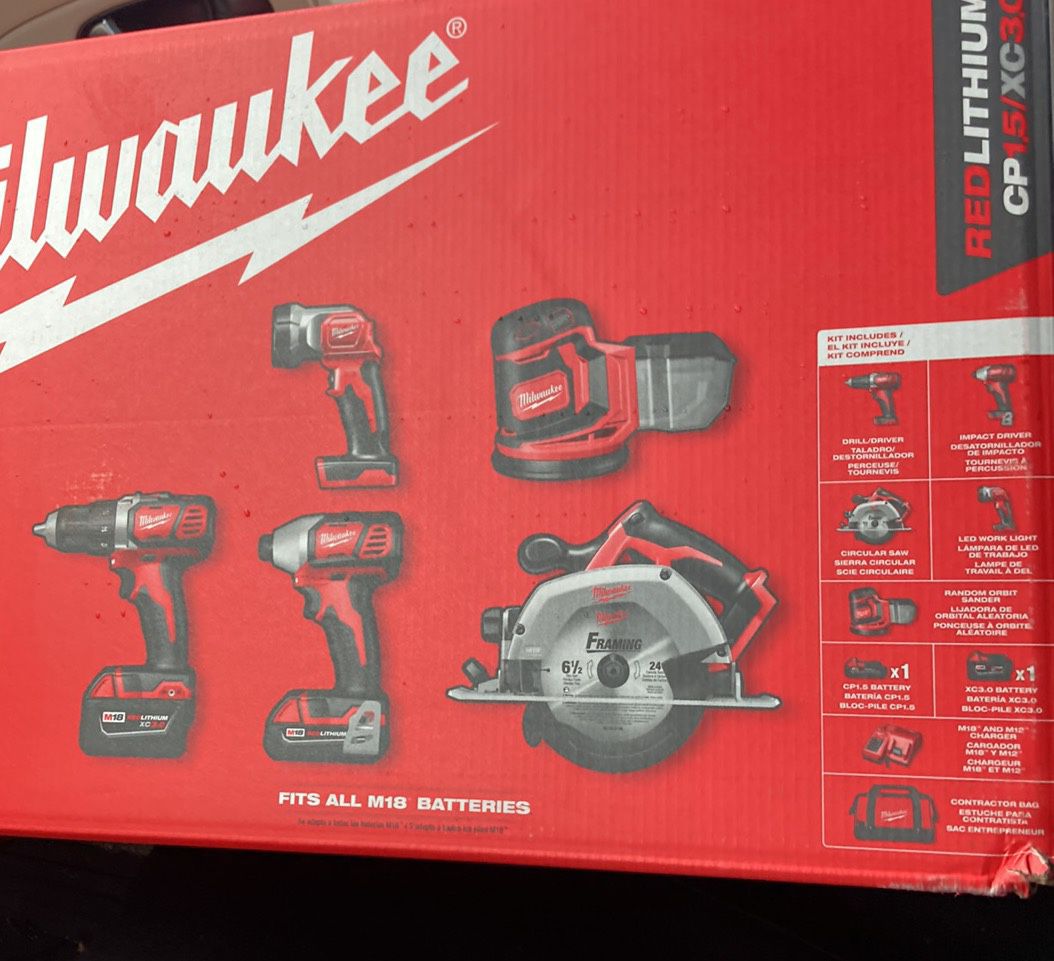 Miluakee M18 18V Lithium-Ion Cordless Combo Kit (5-Tool) with 2-Batteries, Charger and Tool Bag