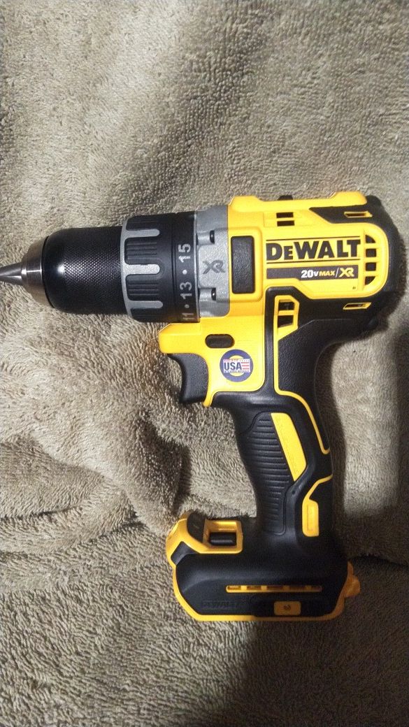 DeWalt 20 V XR Brushless Drill Driver TOOL ONLY