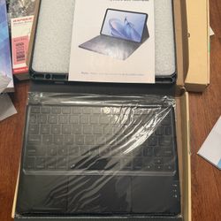 iPad Air/ Pro 11 Inch Case with Keyboard M3/M2 (2025/2024), 7-Color Backlight, Touchpad