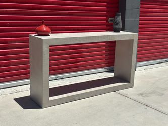 Large Console Table / Entry Table