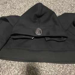 Thick Cropped Lululemon Sweater 