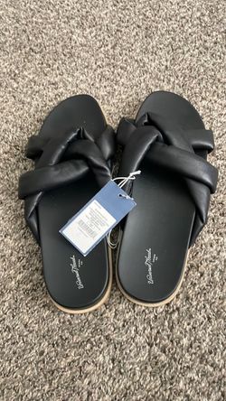 Universal Thread Black Slide Sandals