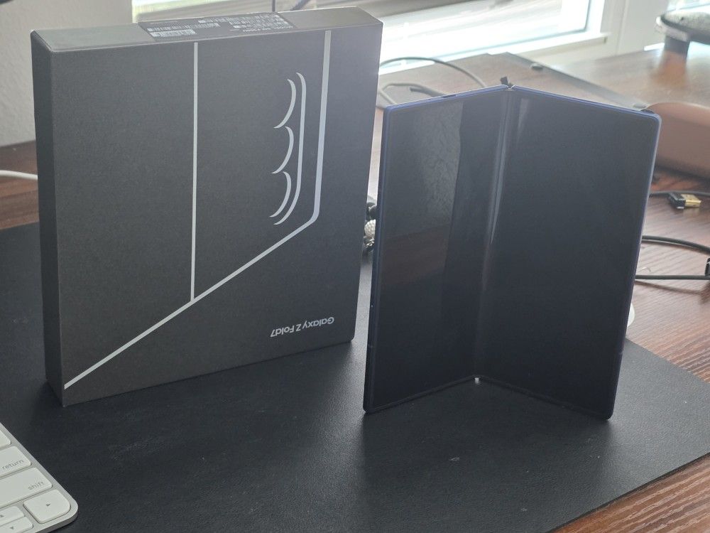 Samsung Galaxy Z Fold Blue Unlocked - Brand New