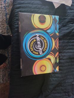 Brand-new Heelys