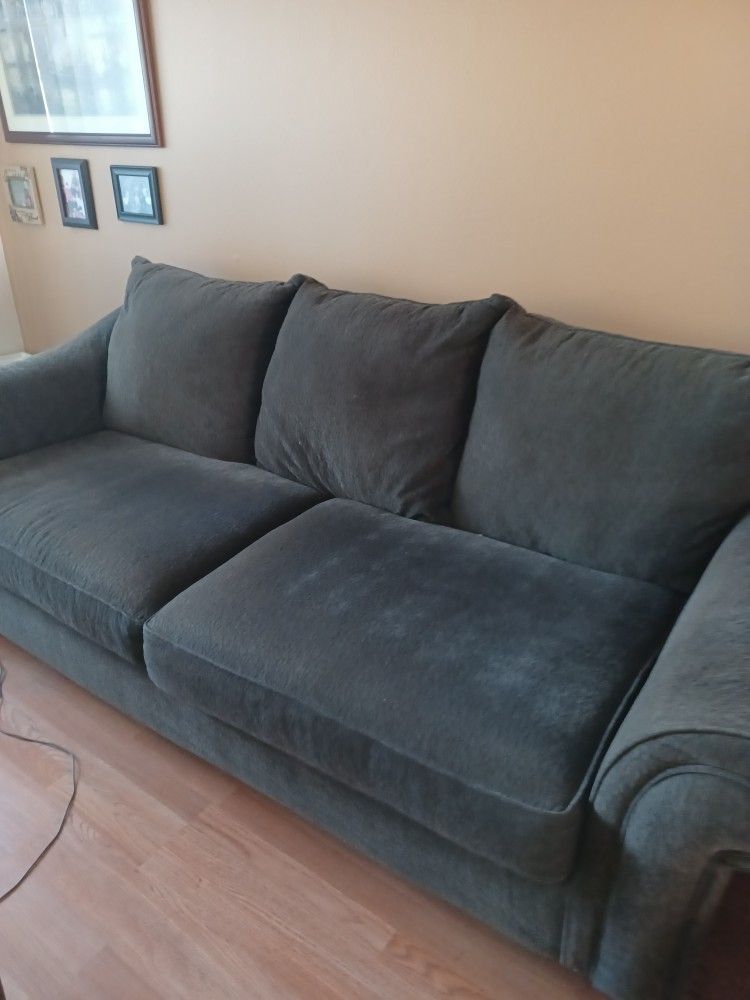 Sofa And Armchairs