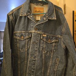 Vintage Levi Strauss Signature denim trucker jacket  