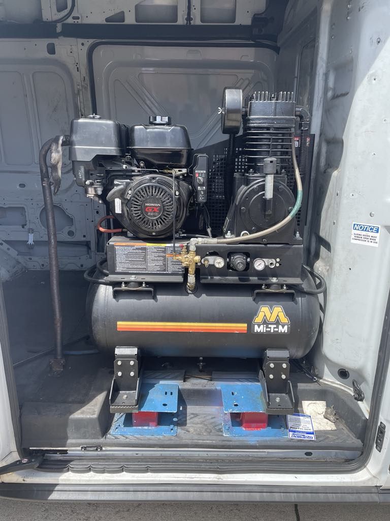 Air Compressor