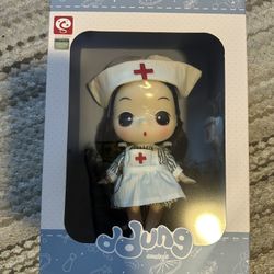 Ddung Nurse Doll