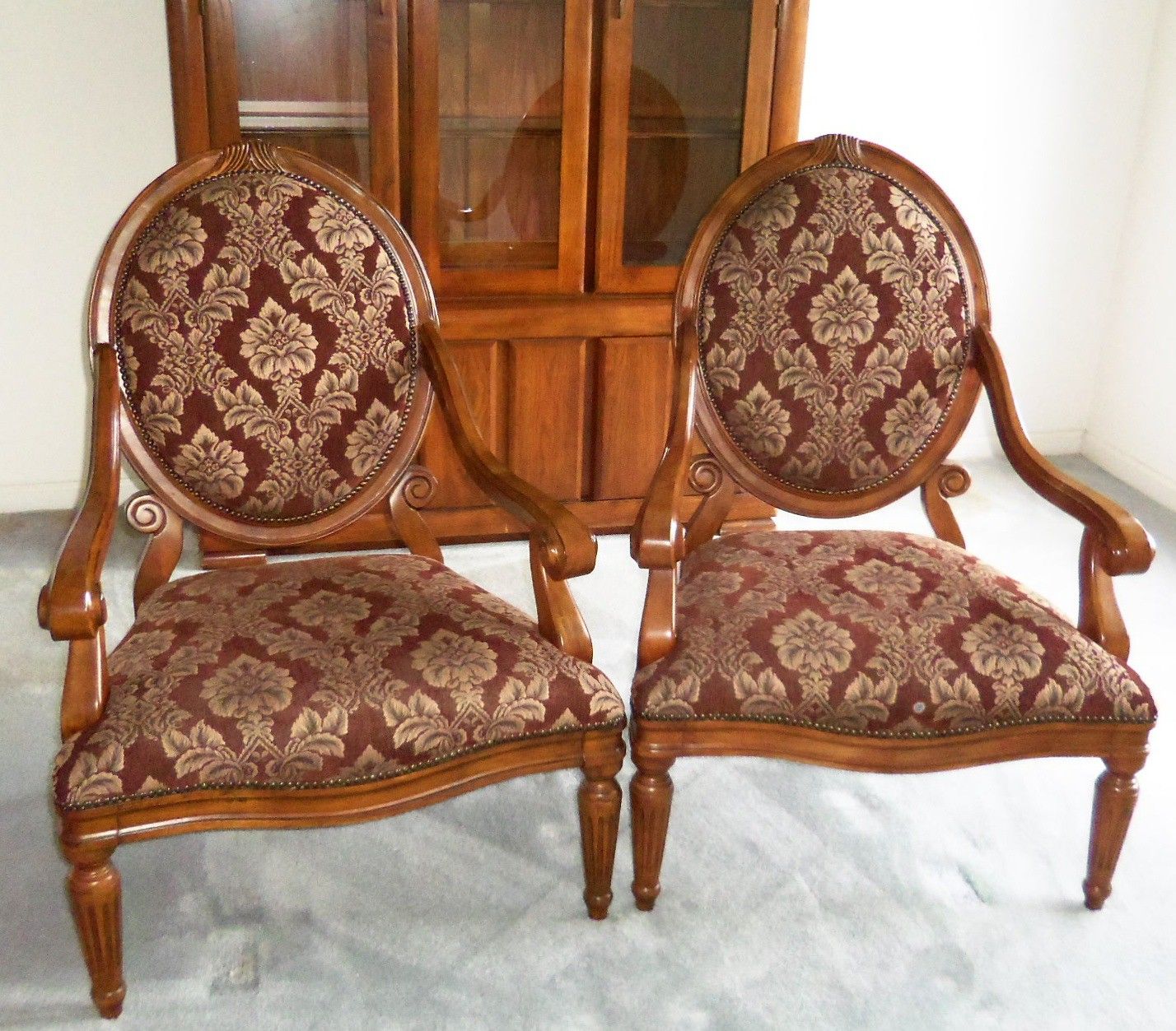 HEATHER BROOKE ACCENT TRIM AND/OR DINING ROOM NAILHEAD CHAIRS