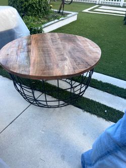 Round Wood & Metal Coffee Table – Industrial Rustic Style
